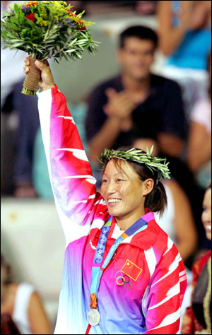 PG电子试玩-德国选手勇夺银牌，霸气现身领奖台的简单介绍