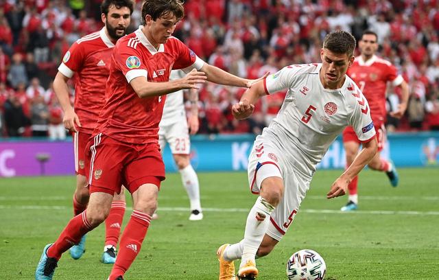 丹麦队横扫捷克队，晋级四强