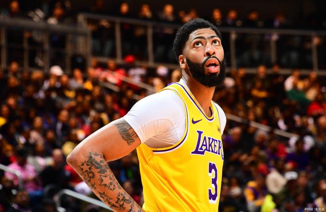 关于老鹰球员表现低迷，球队自信心受重挫的信息