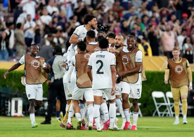 南美球队在全球巡回赛上发挥出色