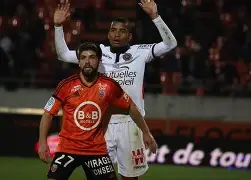 里昂主场告捷，艰难战胜南锡