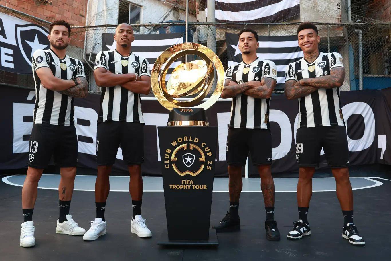 PG平台-吉尔维斯特堡客场逼平皇家贝蒂斯，小组形势乐观