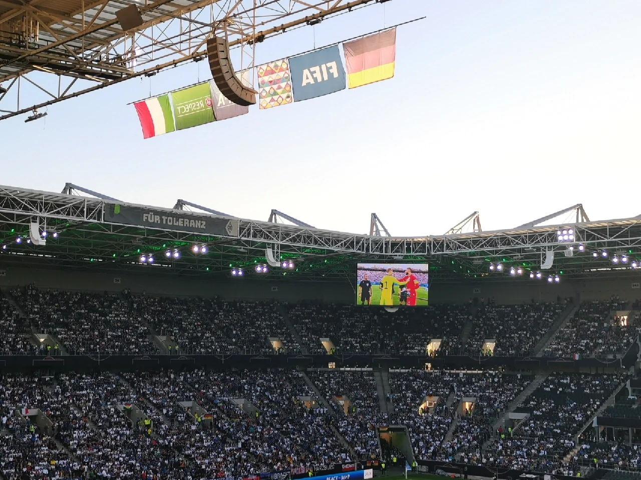 PG电子线上登入-萨尔茨堡大胜门兴，提升士气