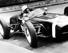 摩斯全力以赴，展现出色状态