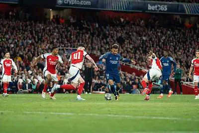 PG电子线上登入-欧洲顶级球队展现实力，球迷热情高涨的简单介绍