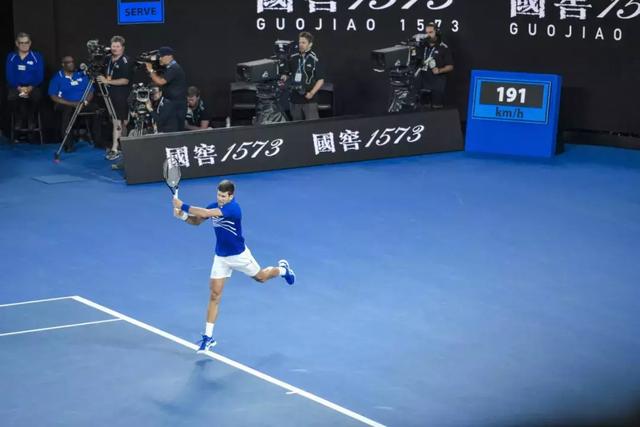 卡迪夫城挑战桑德兰：见证胜利