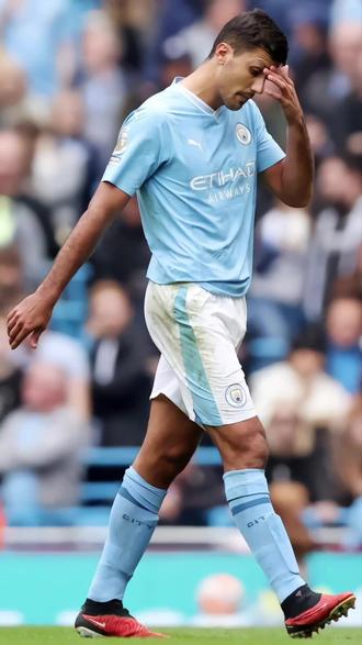 狼队客场胜利，三分收入囊中