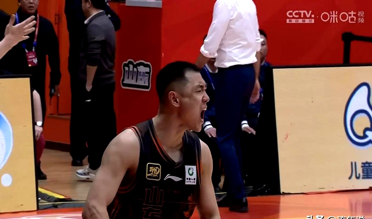 PG电子线上登入-山东男篮击败北京队，笑傲篮坛奠定霸业