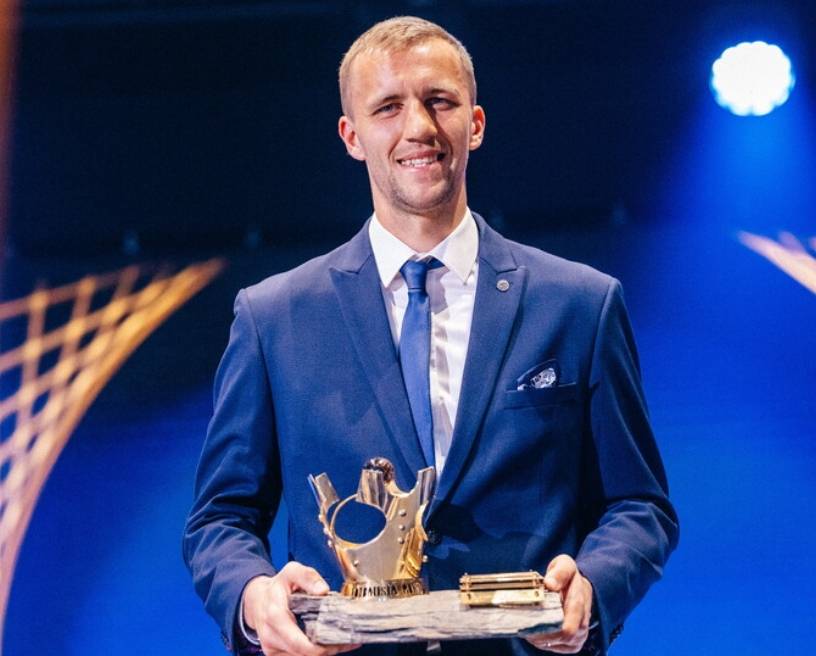 捷克球员实力打动教练领队赞不绝口的简单介绍