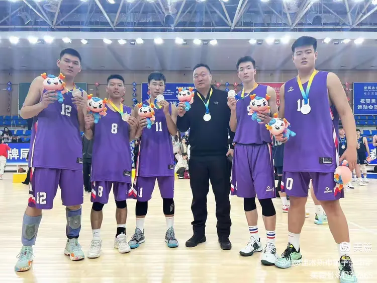 迎难而上永不言败，贵州男篮不畏挑战冲刺成功的简单介绍