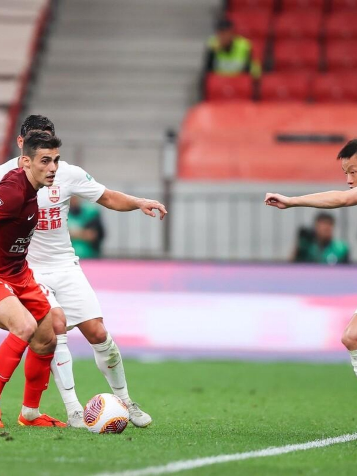 PG Soft Gaming-足球联赛球员实力发挥出色，取得连胜纪录