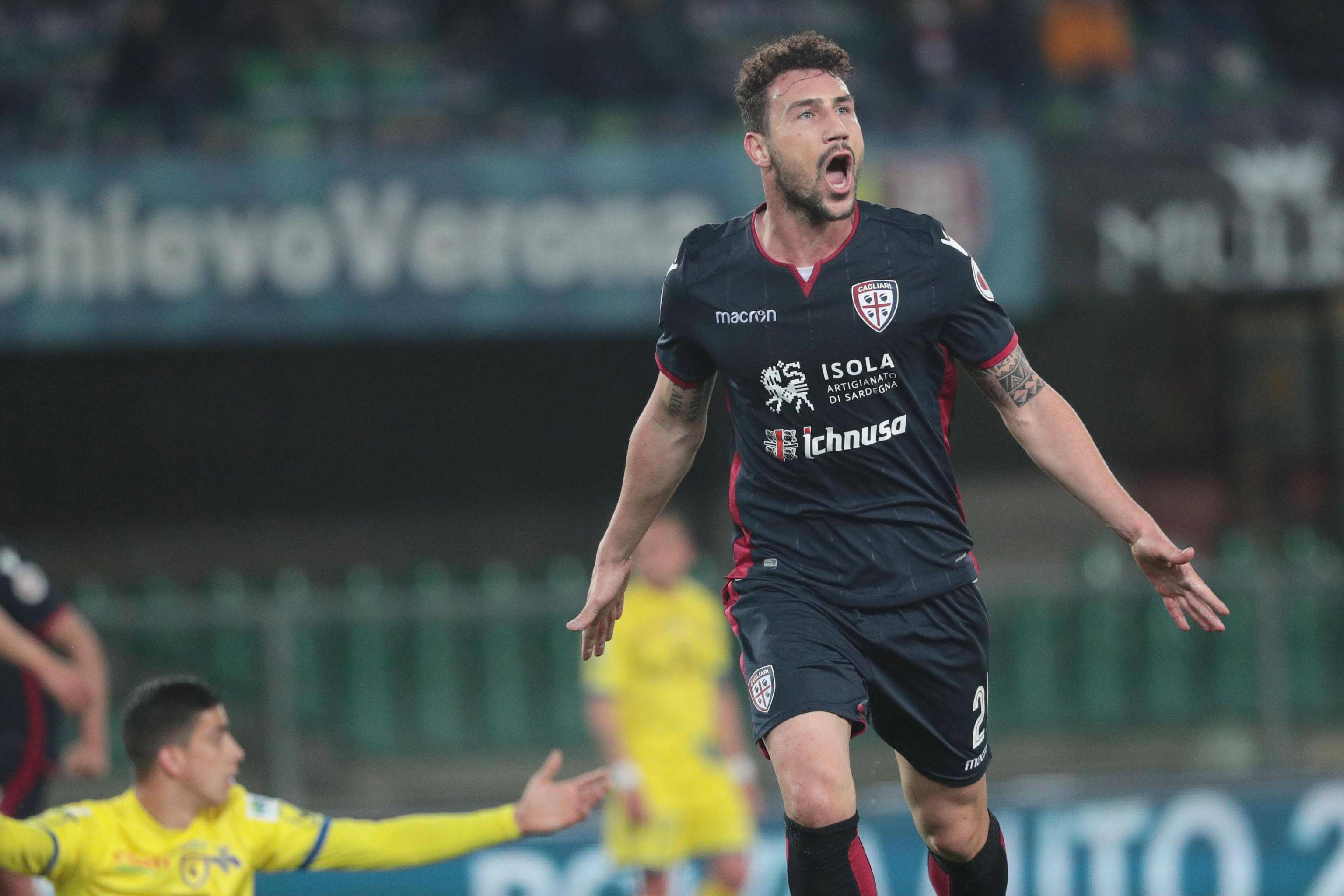 包含卡利亚里客场惨败，降级风险再添一笔的词条