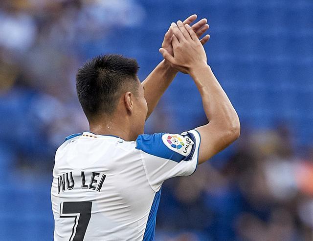 PG电子官方-球队意外惨败，主帅露出失望表情