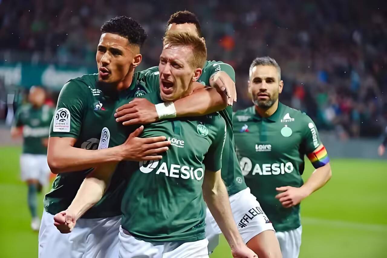 圣埃蒂安再胜波尔多，连胜势头高涨领跑法甲