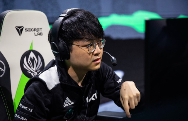 PG中国官网-DK鏖战KT，Perkz拿下关键大龙激烈交锋淘汰赛，技惊四座的简单介绍