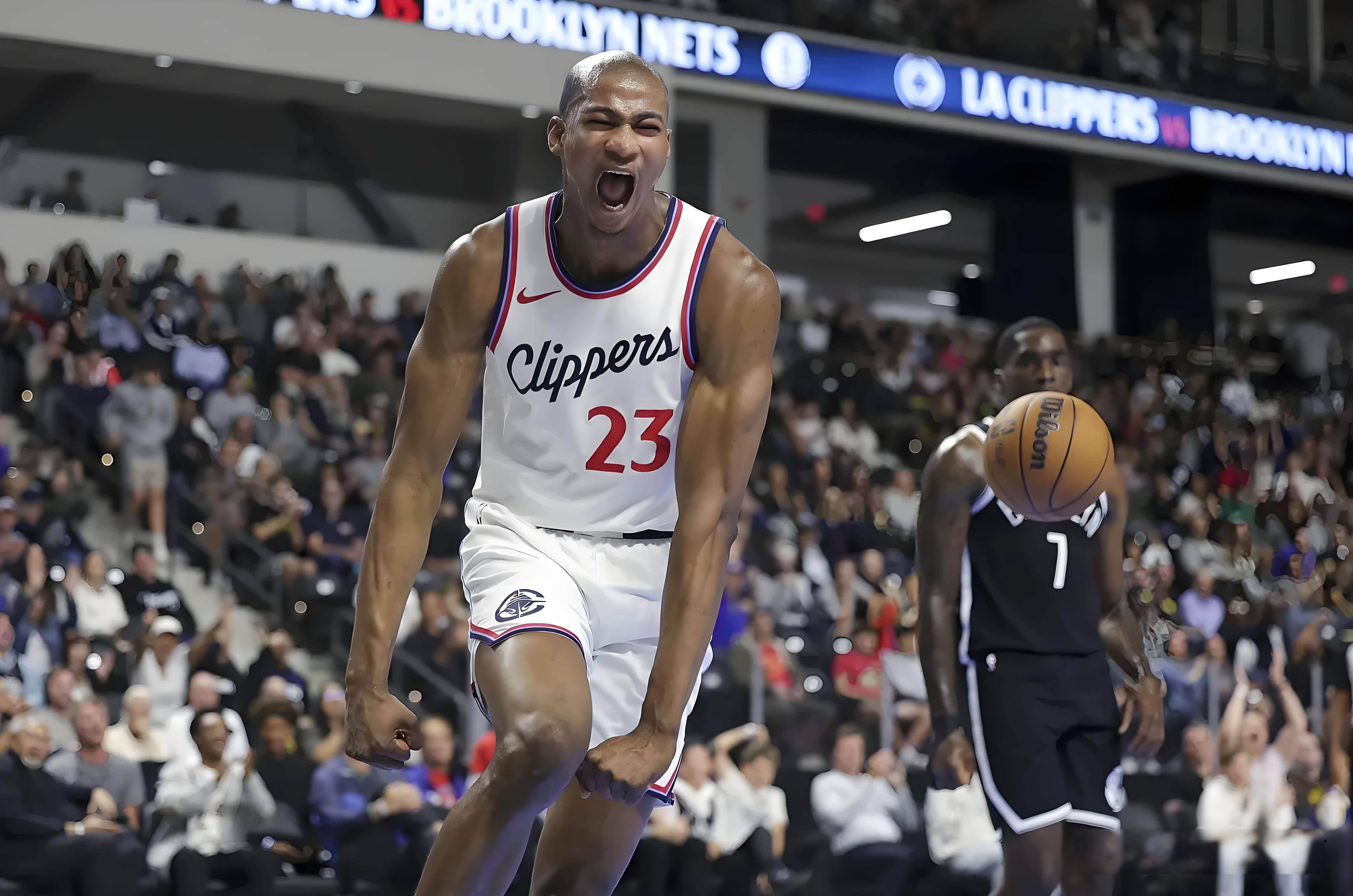 快船队在客场战胜篮网队