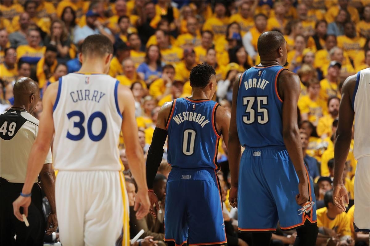 火箭逆转战胜雷霆挺进西部决赛