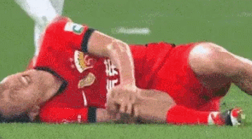 PG电子官网-加布里尔遭伤病困扰，曼联后防再次换防！