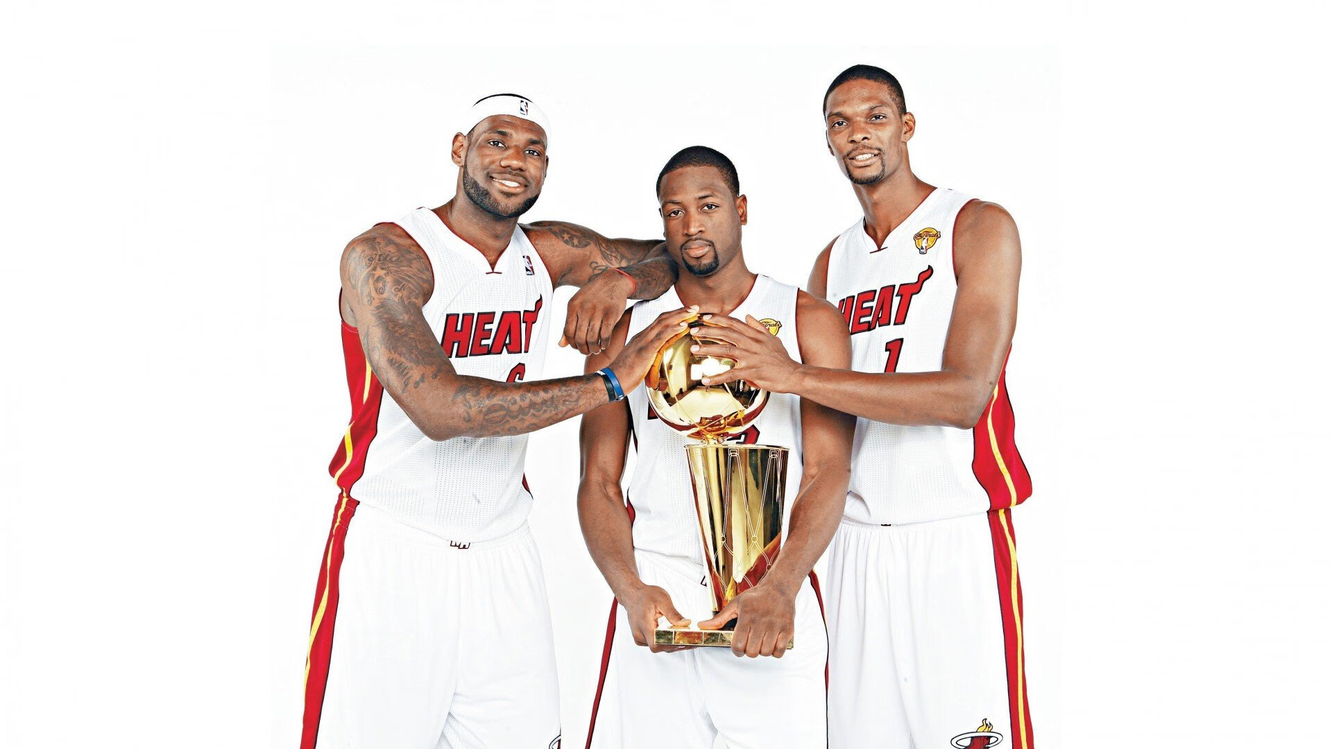 终场哨响，东京夜未眠，杜兰特稳定输出背后，一场关于唯一性的数学证明