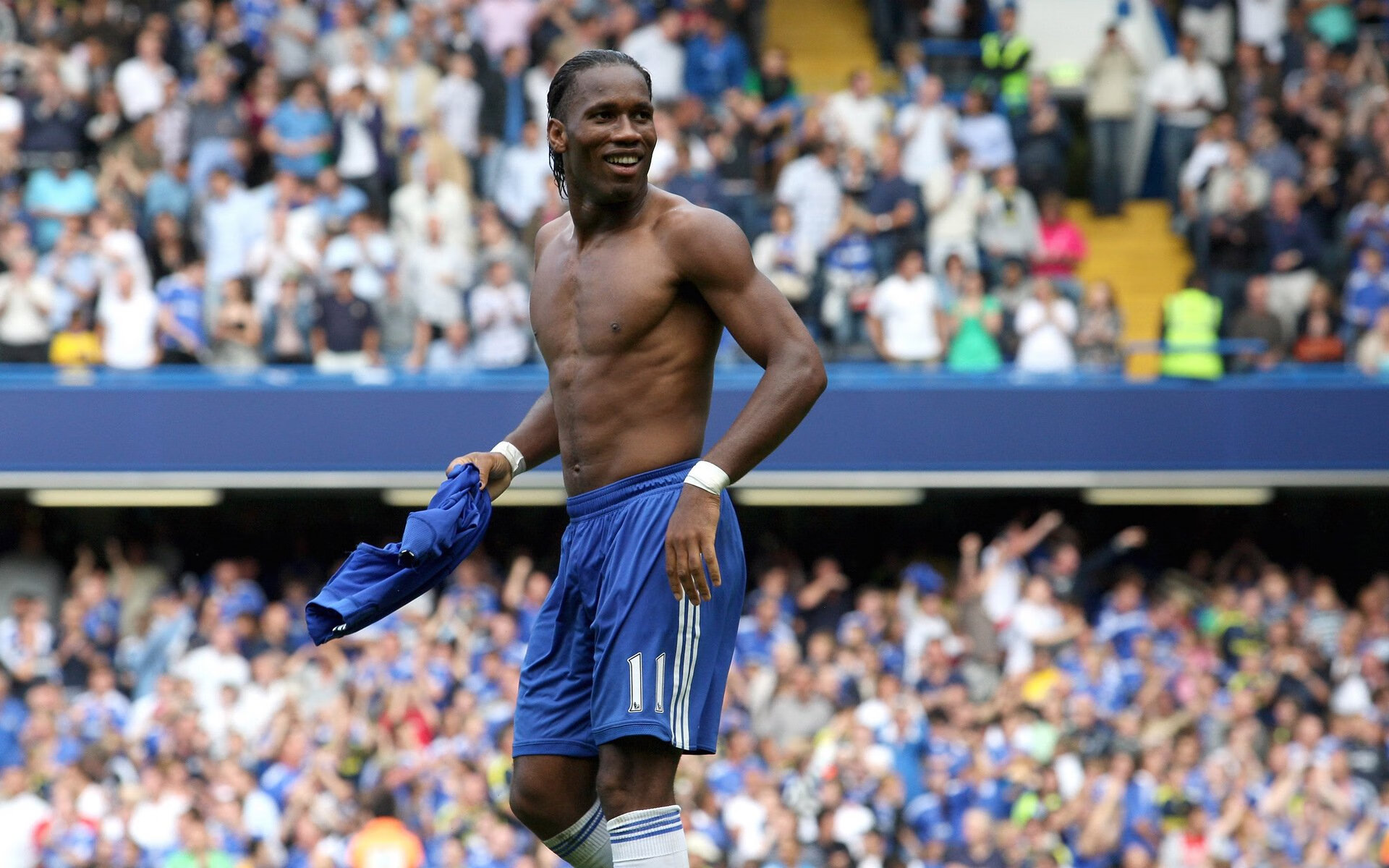 PG电子官方-英超争冠的阴云，当波兰的铁链锁住了英格兰的利刃