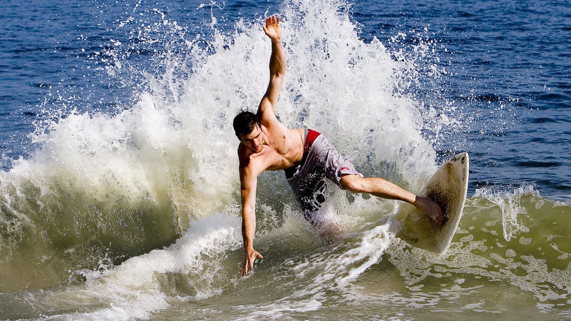 月光下的救赎,梅西如何在一夜之间撕裂十年心魔